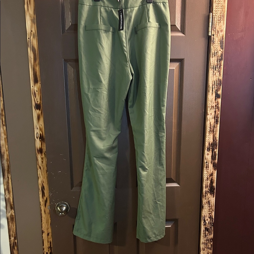 PrettyLittleThing pants - Picture 2 of 4